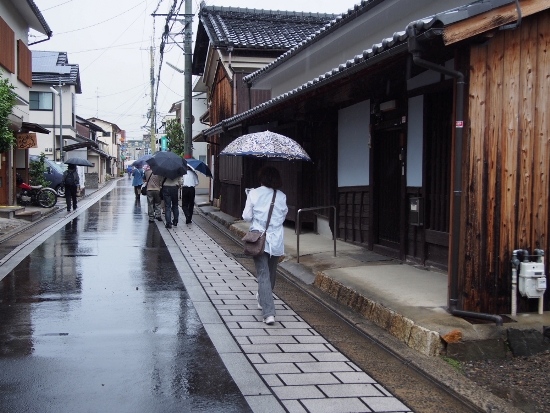 4000-13.6.19石塔寺から移動　西国街道.jpg